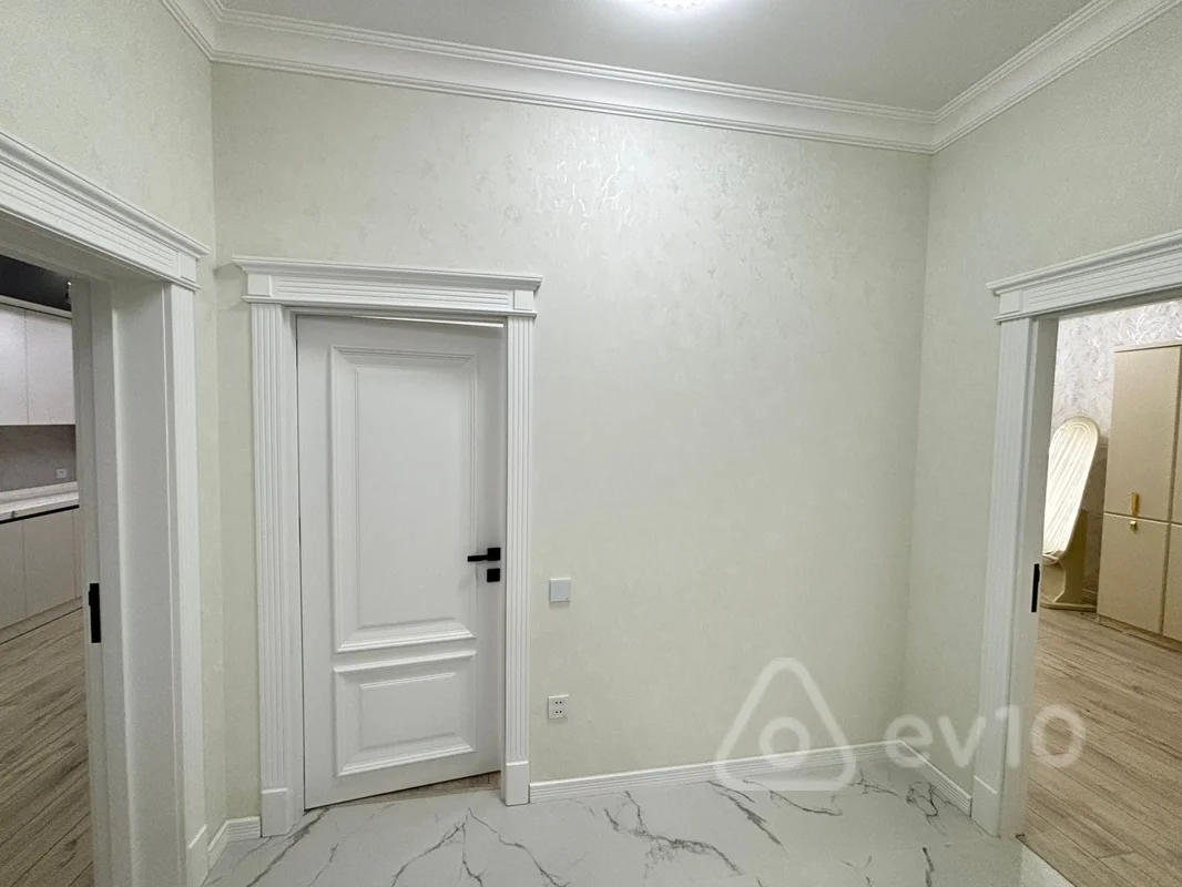 3 otaqlı mənzil, 151 m², serq bazari — kirayə — Mənzil, Bakı (9)