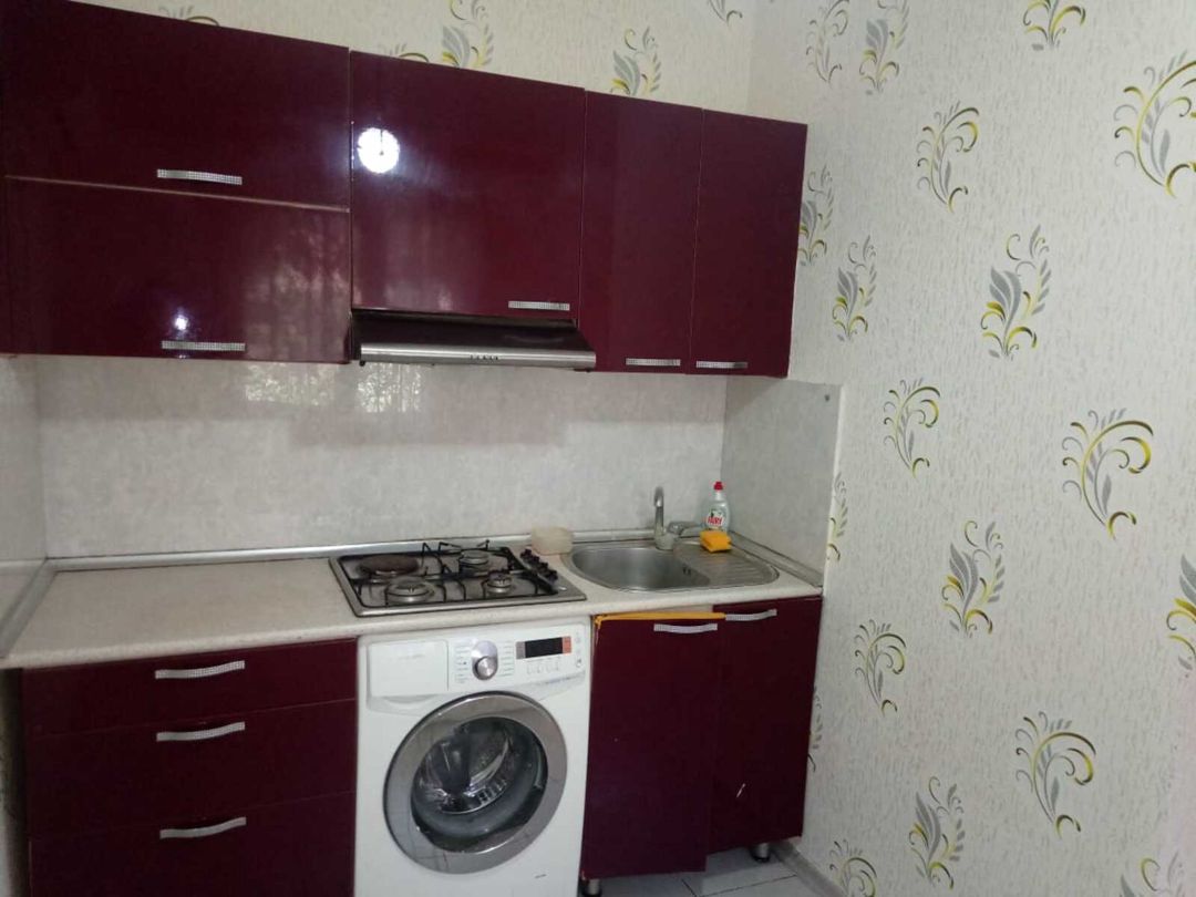 İcarəyə verilir 1 otaqlı köhnə tikili 28 m² — Mənzil, Bakı (6)