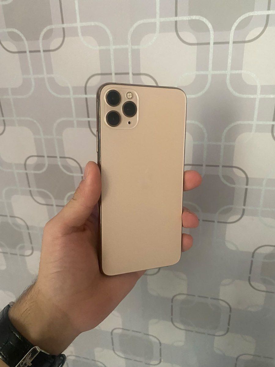 Apple iPhone 11 Pro Max Gold 64GB/4GB — Smartfonlar, Bakı (2)