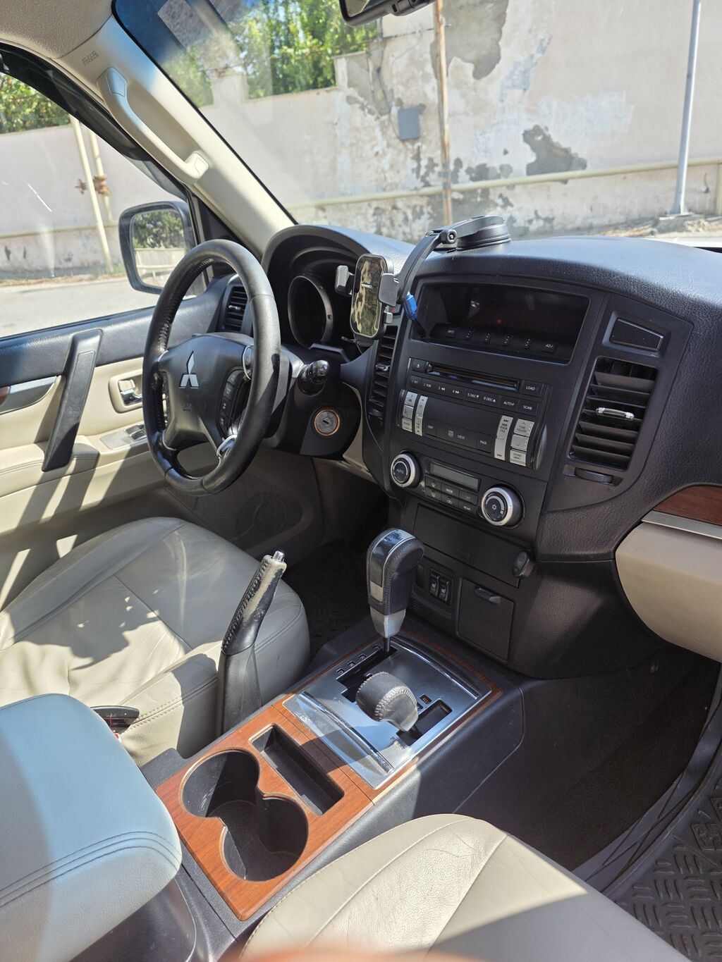 Mitsubishi Pajero: 3 l 2007 il 184000 km Ofrouder/SUV — Avtomobillər, Bakı (9)