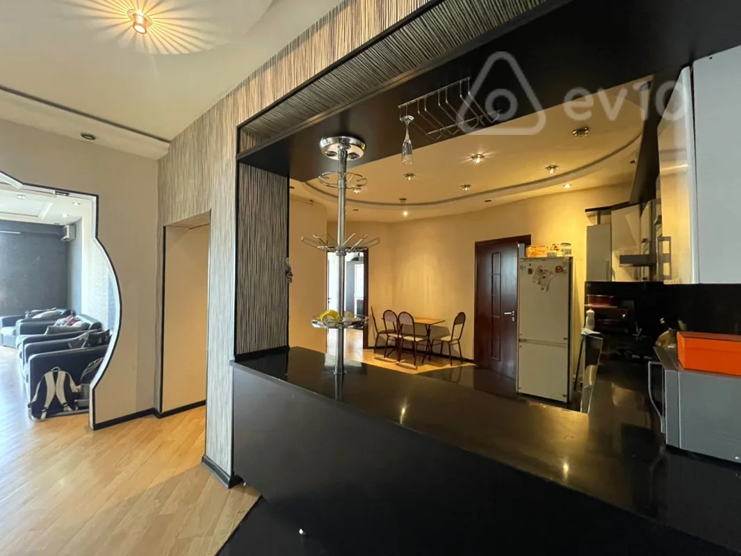 3 otaqlı mənzil, 125 m², Nizami metrosunun qarşisi — Mənzil, Bakı (6)