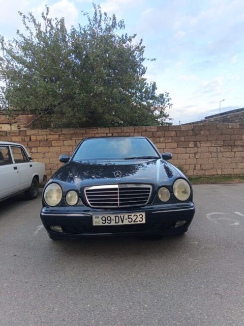 Mercedes E 320, 3.2 L, 2000 il, 395 000 km — Bakı