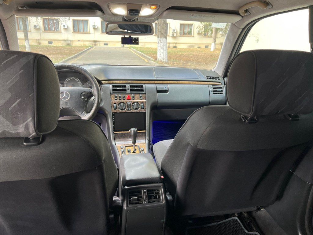 Mercedes E 200, 2.2 L, 1999 il, 445 454 km 77-CR-835 — Avtomobillər, Biləsuvar (7)