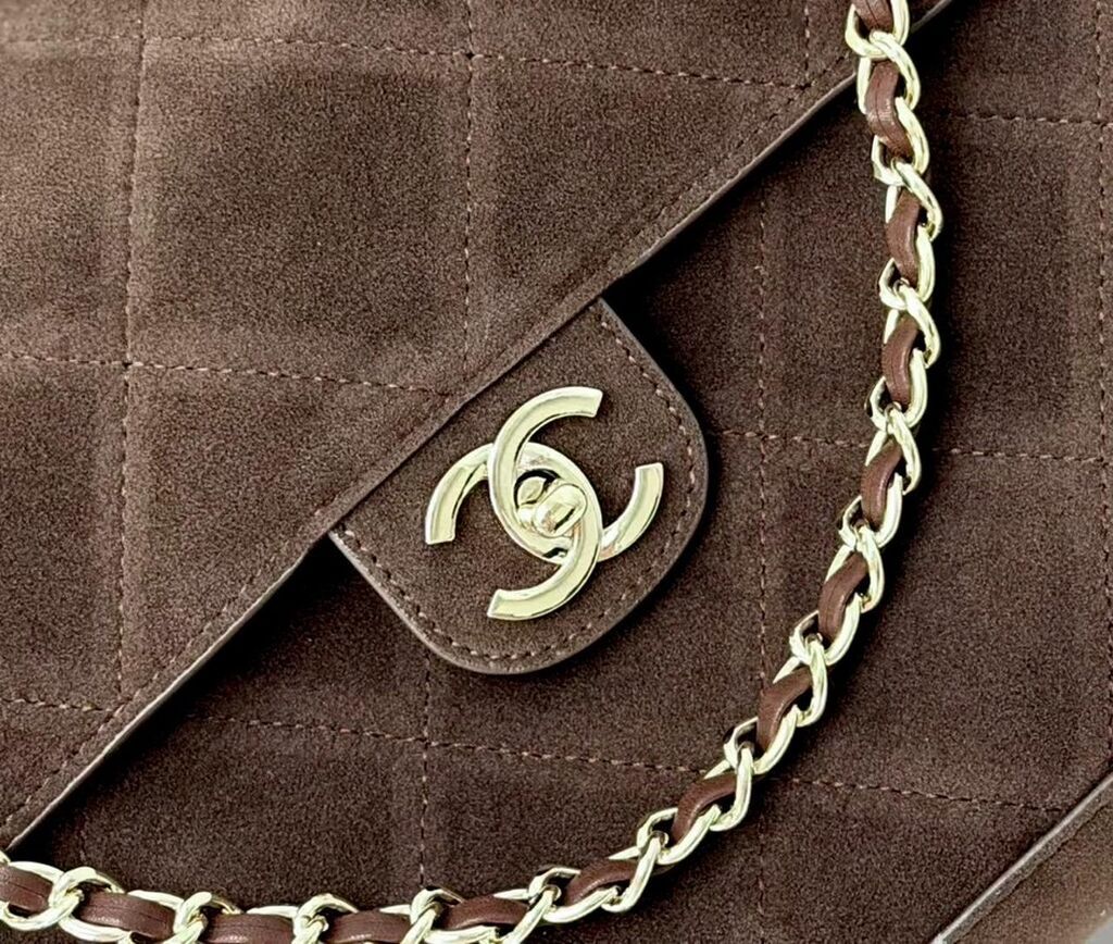 Chanel çiyin çantası – Süet, klassik quilt tikişli - Brend: Chanel — Çantalar, çamadanlar, cüzdanlar, Masazır (5)