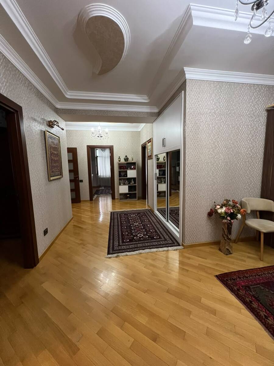 Satılır 4 otaqlı yeni tikili 167 m² — Mənzil, Bakı (2)