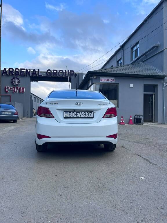 Hyundai Accent, 1.4 L, 2014 il, 182 666 km 50-EV-837 — Avtomobillər, Bakı (4)