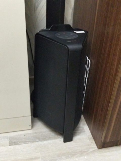 Samsung partı speaker – güclü ev və tədbir səs sistemi - Brend — 200 ₼ · Bakı · Dinamiklər və akustik sistemlər Samsung partı speaker – güclü ev və tədbir səs sistemi - Brend — Bakı
