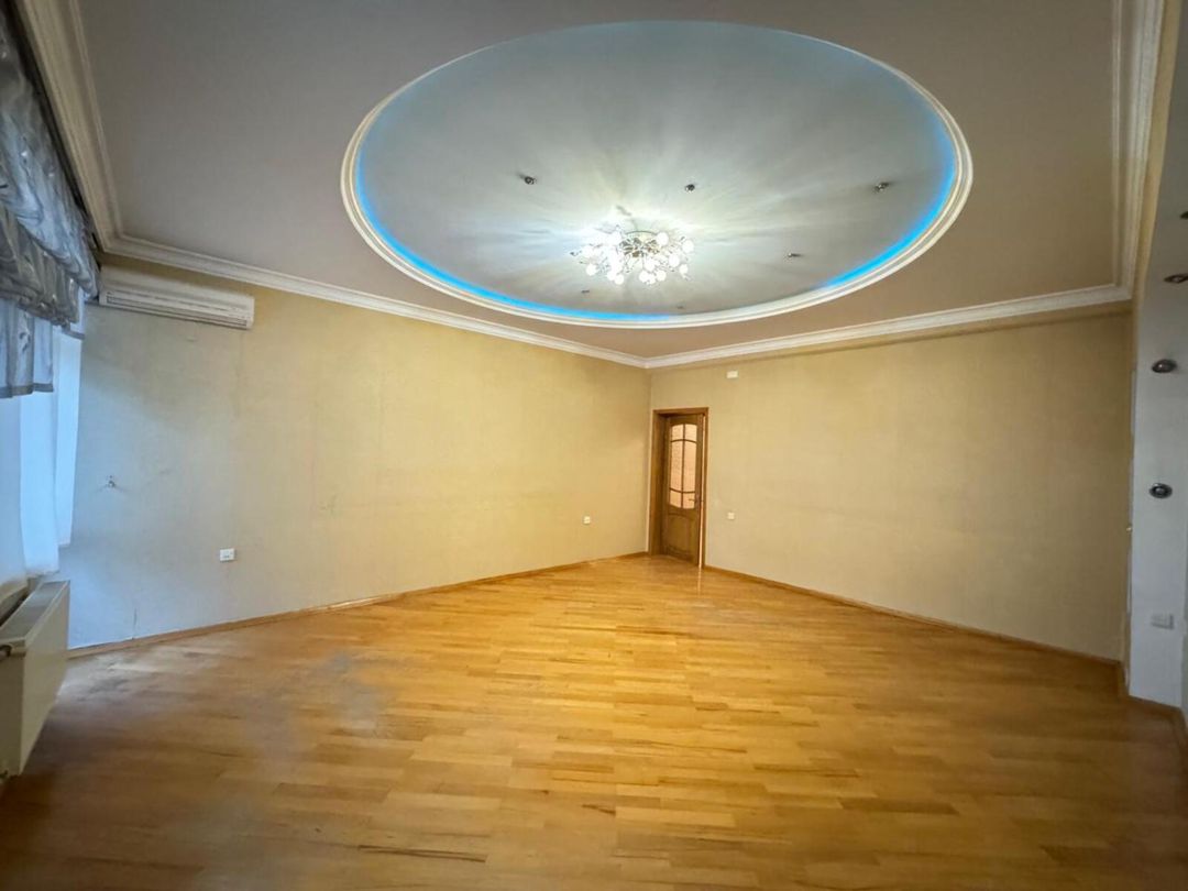 Satılır 4 otaqlı yeni tikili 160 m² — Mənzil, Bakı (4)