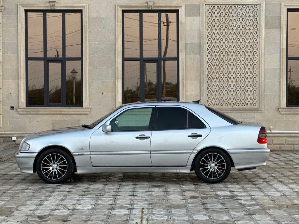 Mercedes C 180, 1.8 L, 2000 il, 371 000 km 77-GD-731 — Avtomobillər, Saatlı (5)