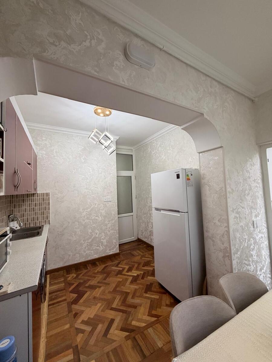 Satılır 3 otaqlı köhnə tikili 80 m² — Mənzil, Bakı (9)