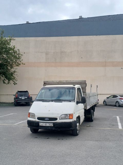Ford Transit, 2.5 L, 1997 il, 670 000 km — 18 500 ₼ · Bakı · Yük maşınları Ford Transit, 2.5 L, 1997 il, 670 000 km — Bakı