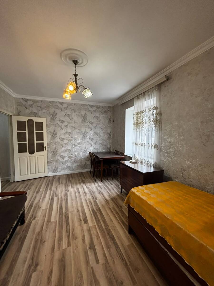 Satılır 2 otaqlı köhnə tikili 40 m² — Mənzil, Bakı (2)