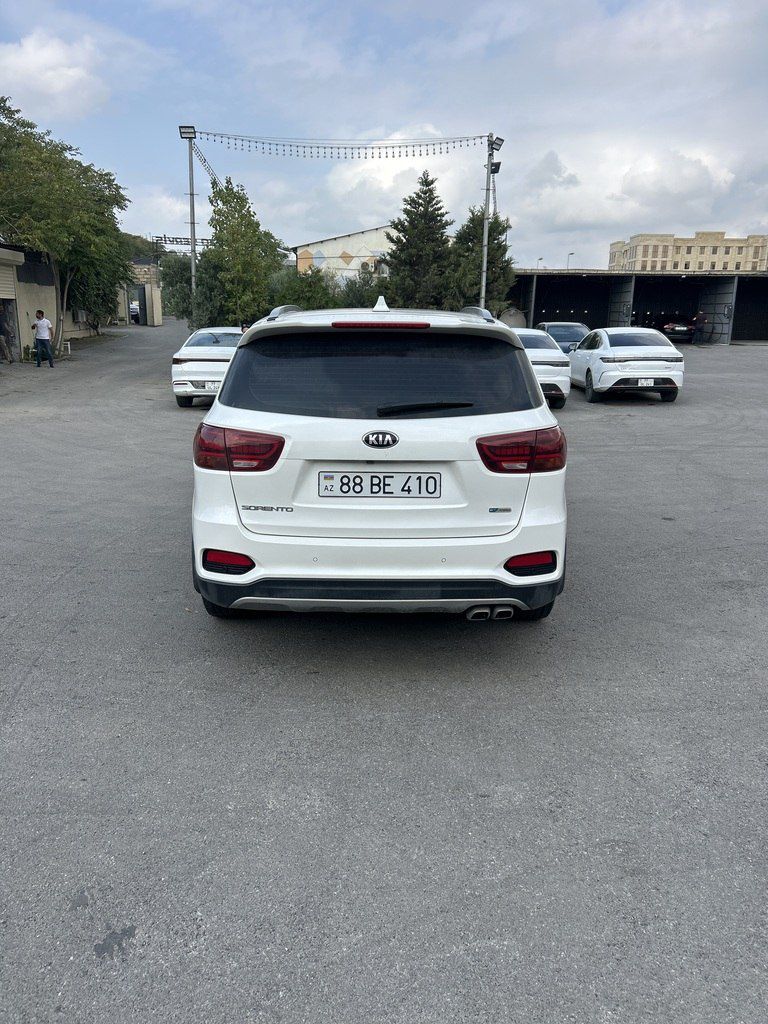Kia Sorento, 2.0 L, 2018 il, 178 153 km 88-BE-410 — Avtomobillər, Bakı (3)