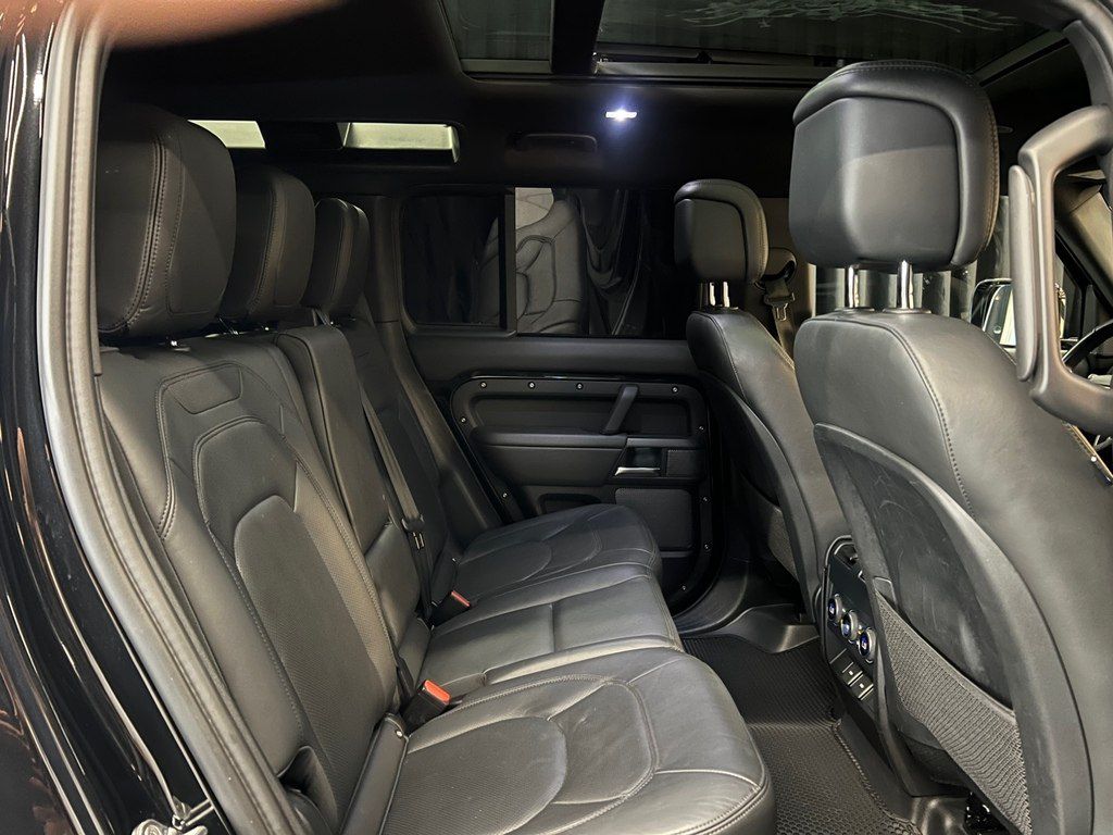 Land Rover Defender, 3.0 L, 2023 il, 56 000 km — Avtomobillər, Bakı (9)