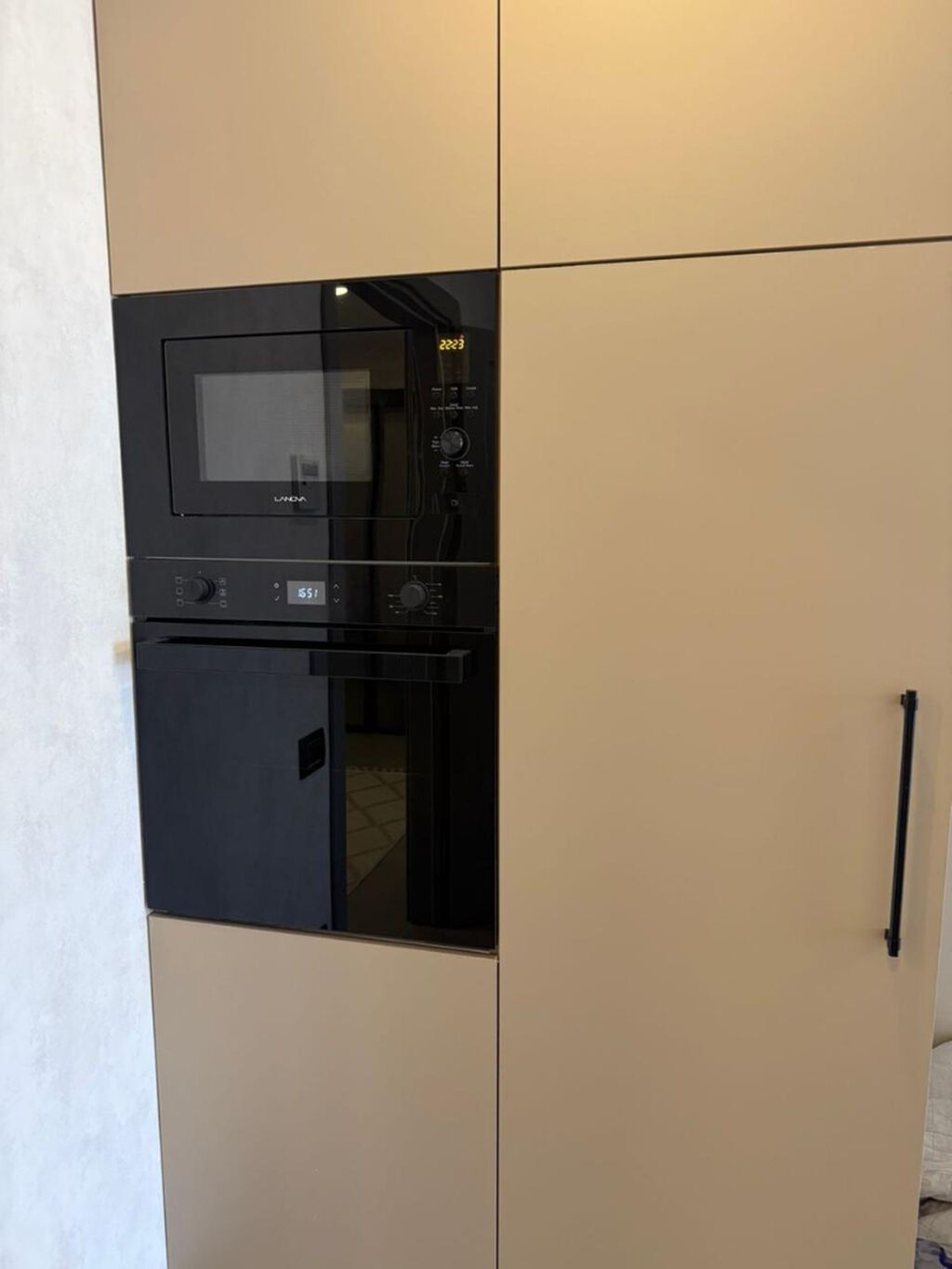 Ağ Şəhərdə 2 otaqlı premium mənzil kirayə Ünvan: Qarabağ Atları — Mənzil, Bakı (9)