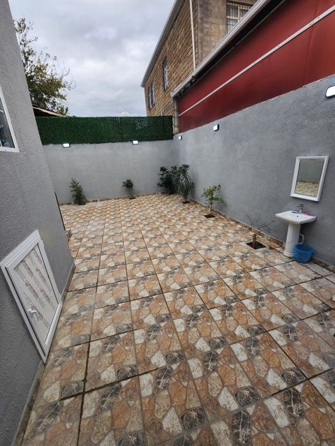 Suraxanı 3 otaqlı, 200 kv. m, Yeni təmirli — 16 700 ₼ · Bakı · Ev, villa Suraxanı 3 otaqlı, 200 kv. m, Yeni təmirli — Bakı