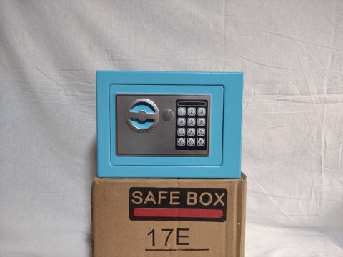 Seyf — 74 ₼ · Bakı · Biznes və avadanlıq Seyf — Bakı