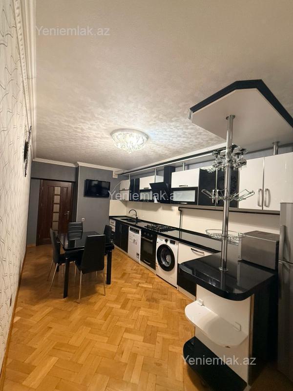 Satılır 3 otaqlı Bina evi menzil (Yeni tikili), 135 m², Nərimanov rayonu — Mənzil, Bakı (4)