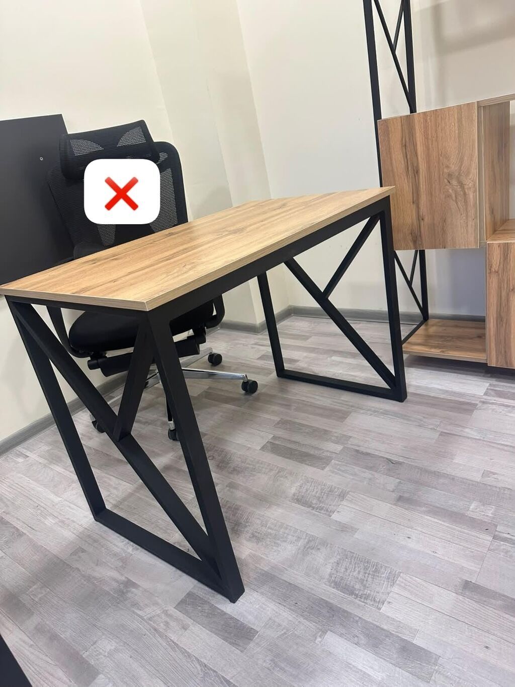 İşlənmiş, Kvadrat masa — Ofis mebeli, Bakı