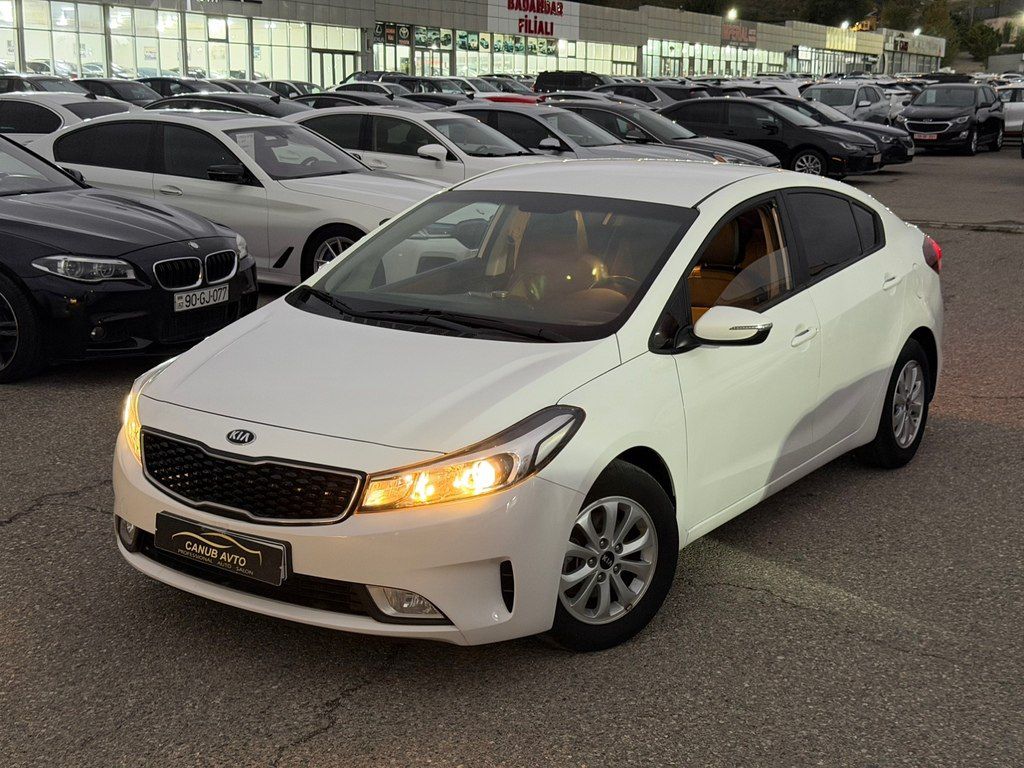 Kia Cerato, 1.6 L, 2017 il, 90 000 km 90-GJ-077 — Avtomobillər, Bakı (2)