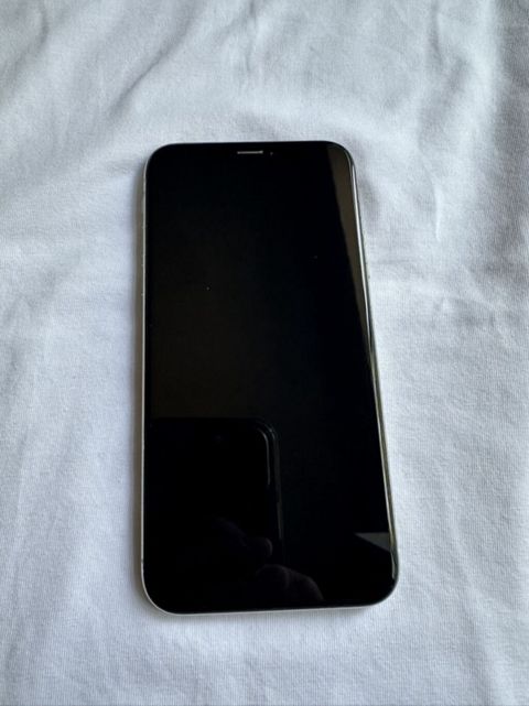 IPhone X, 256 GB, Gümüşü, Face ID — 260 ₼ · Gəncə · Apple iPhone IPhone X, 256 GB, Gümüşü, Face ID — Gəncə