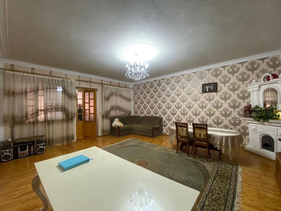 Satılır 5 otaqlı həyət evi/bağ evi 200 m² — Ev, villa, Bakı (6)