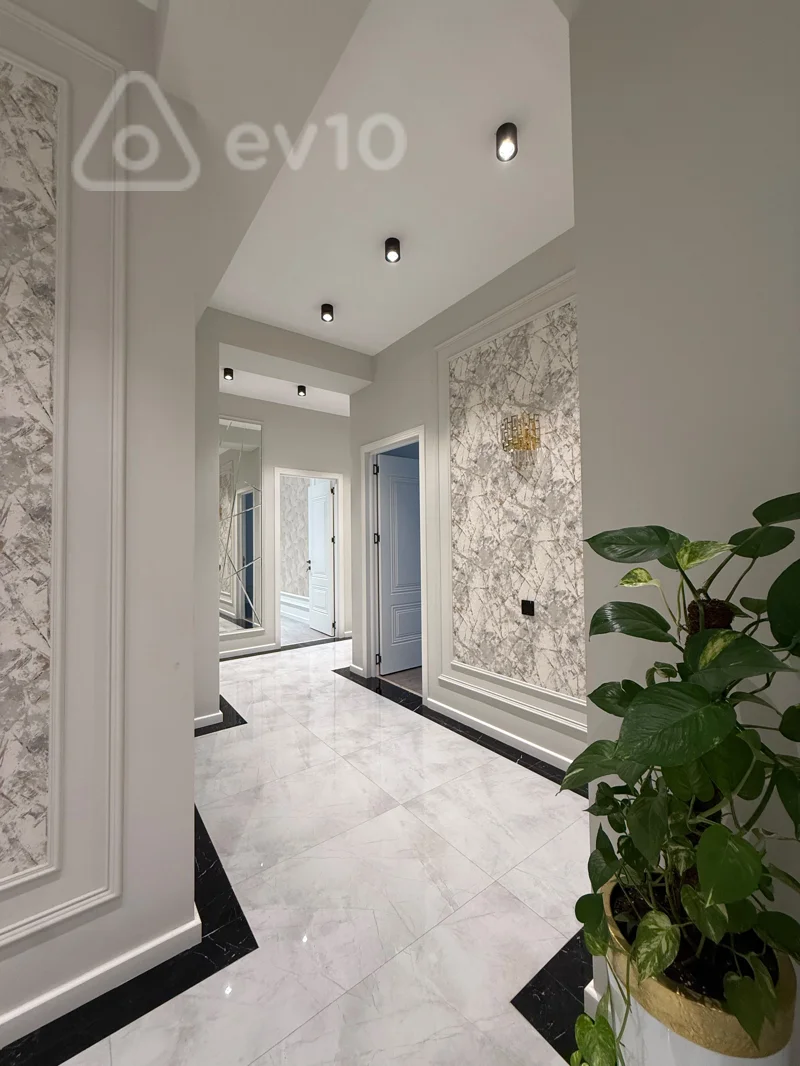 3 otaqlı mənzil, 111 m², xan Şuşinski küçəsi — Mənzil, Bakı (9)