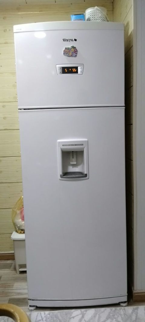 İşlənmiş 2 qapılı Arcelik Soyuducu Satılır, rəng - Ağ — Bakı