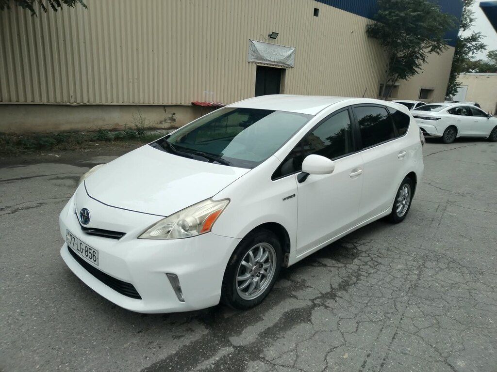 Toyota Prius V, 1.8 L, 1.3 kWh, 2014 il, 264 000 km 77-LG-856 — Avtomobillər, Bakı (8)