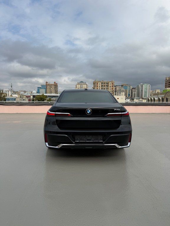 BMW 740, 3.0 L, 0.96 kWh, 2022 il, 72 000 km — Avtomobillər, Bakı (4)