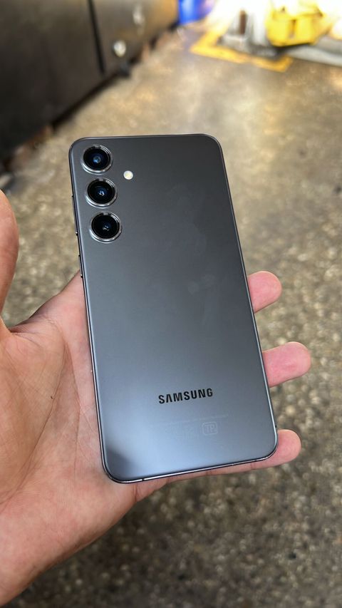 Samsung Galaxy S24+, 256 GB, Barmaq izi — 850 ₼ · Digah · Samsung Samsung Galaxy S24+, 256 GB, Barmaq izi — Digah