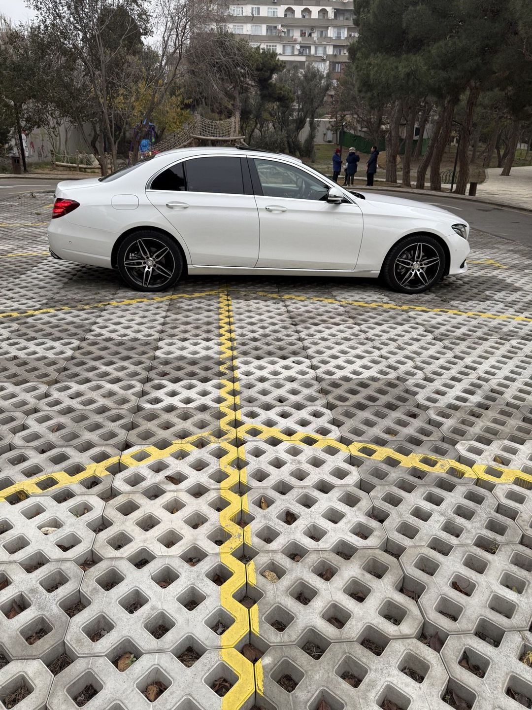 Mercedes E 220, 2016 il — Avtomobillər, Bakı (7)