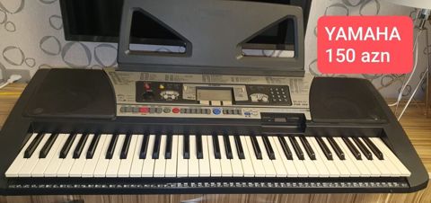 Sintezator, Yamaha, İşlənmiş, Ünvandan götürmə — 150 ₼ · Bakı · Pianino və digər klaviş alətləri Sintezator, Yamaha, İşlənmiş, Ünvandan götürmə — Bakı