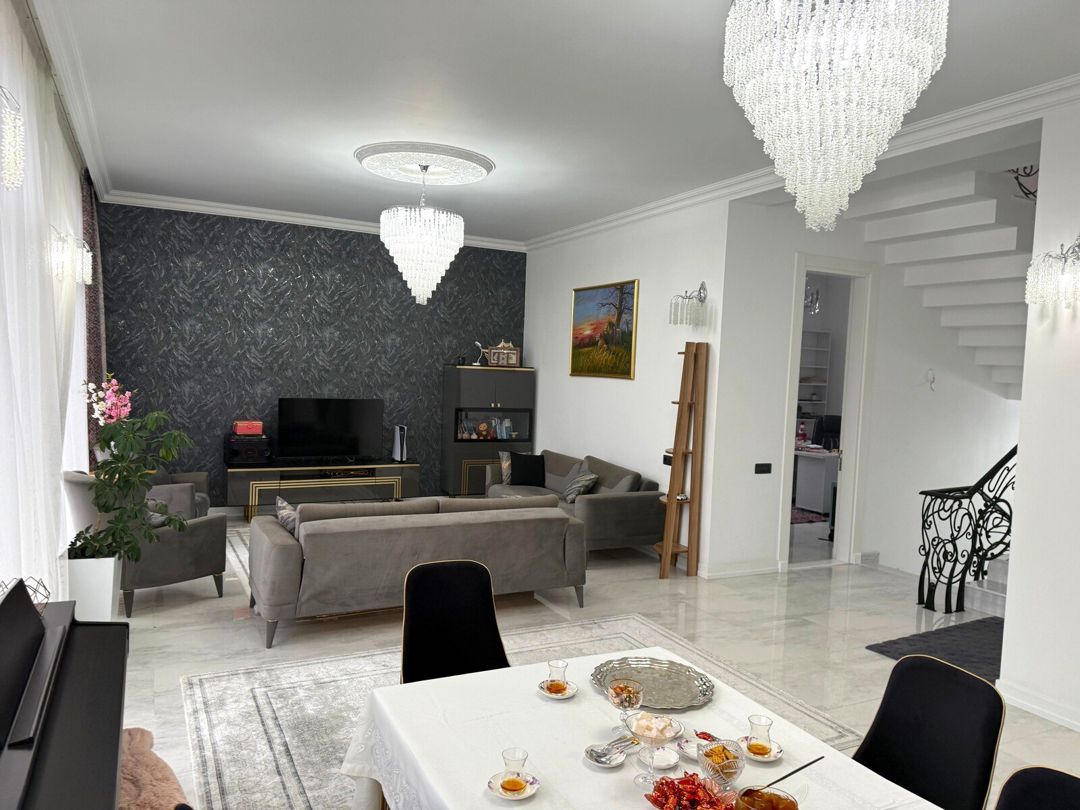 Satılır 7 otaqlı həyət evi/bağ evi 350 m² — Ev, villa, Bakı (5)