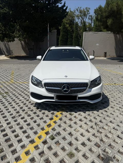 Mercedes E 220, 2016 il — 41 999 ₼ · Bakı · Avtomobillər Mercedes E 220, 2016 il — Bakı