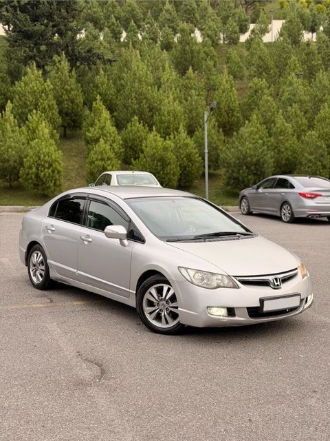 Honda Civic, 1.3 L, 0.86 kWh, 2008 il, 188 000 km — 13 000 ₼ · Bakı · Avtomobillər Honda Civic, 1.3 L, 0.86 kWh, 2008 il, 188 000 km — Bakı