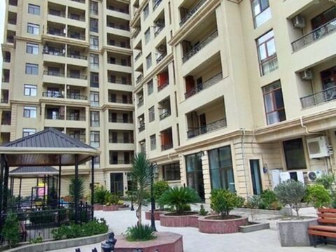 Satılır 3 otaqlı yeni tikili 141 m² — Bakı