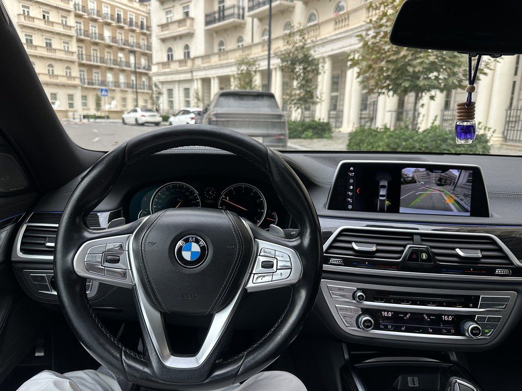 BMW 740, 3.0 L, 2017 il, 170 000 km — Avtomobillər, Bakı (8)