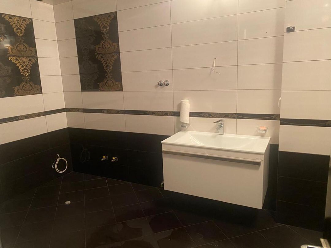 Satılır 4 otaqlı yeni tikili 205 m² — Mənzil, Bakı (8)