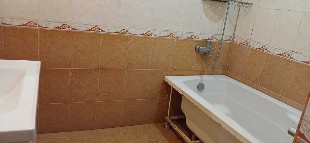 İcarəyə verilir 2 otaqlı yeni tikili 75 m² — Mənzil, Bakı (7)