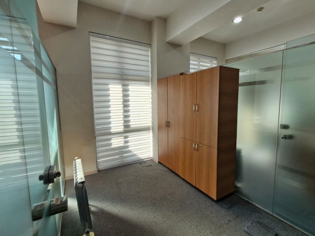 İcarəyə verilir 8 otaqlı yeni tikili 285 m² — Mənzil, Bakı (6)