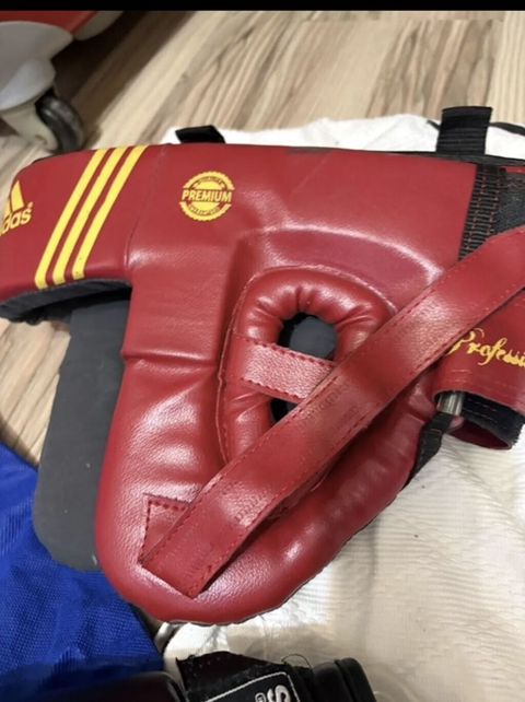 Adidas “Premium” kişi qroin qoruyucusu (groin guard) yeniden — Xırdalan