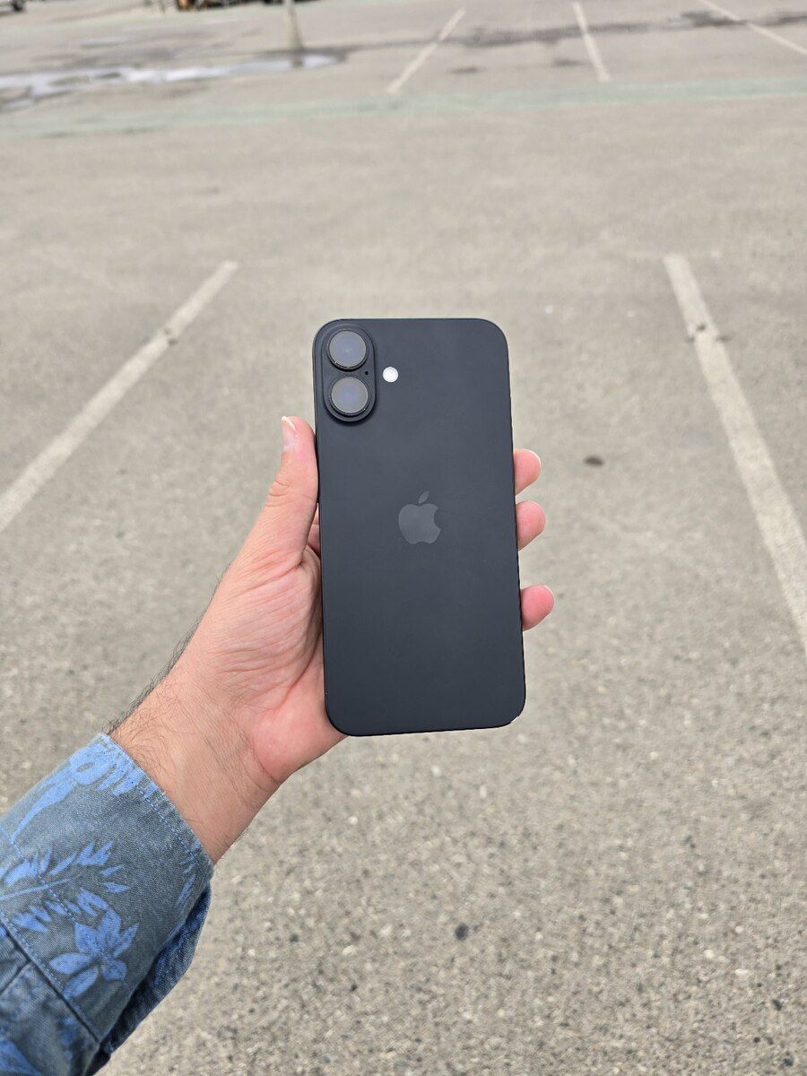 Apple iPhone 16 Plus Black 128GB/8GB — Smartfonlar, Bakı