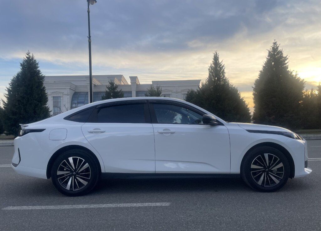 Changan Qiyuan A05, 1.5 L, 9.07 kWh, 2025 il, 31 000 km — Avtomobillər, Bakı (4)