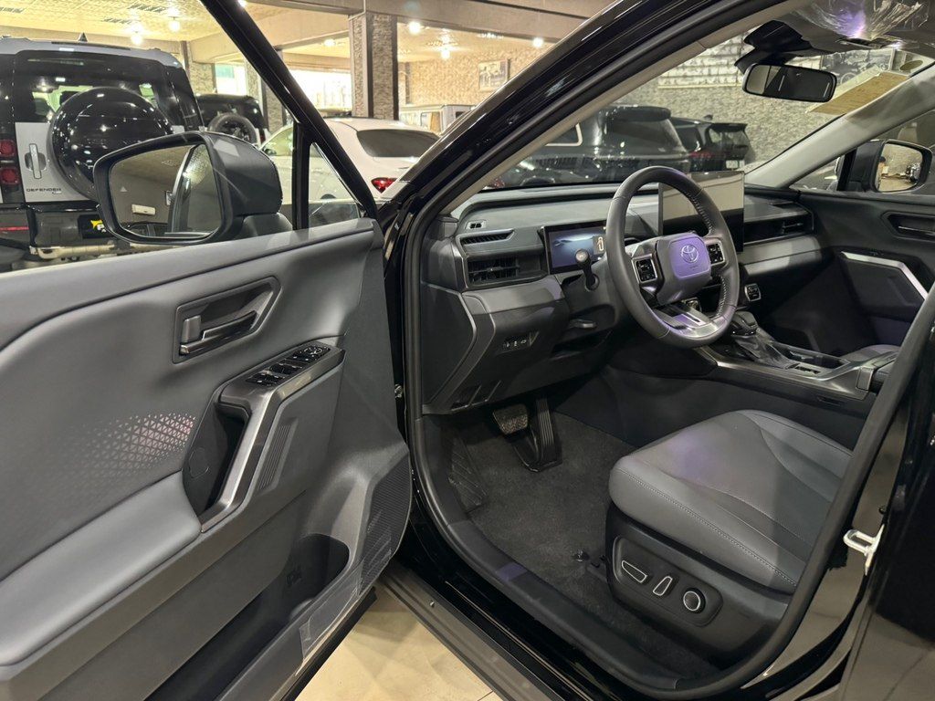 Toyota RAV4, 2.0 L, 2026 il, yeni — Avtomobillər, Bakı (9)
