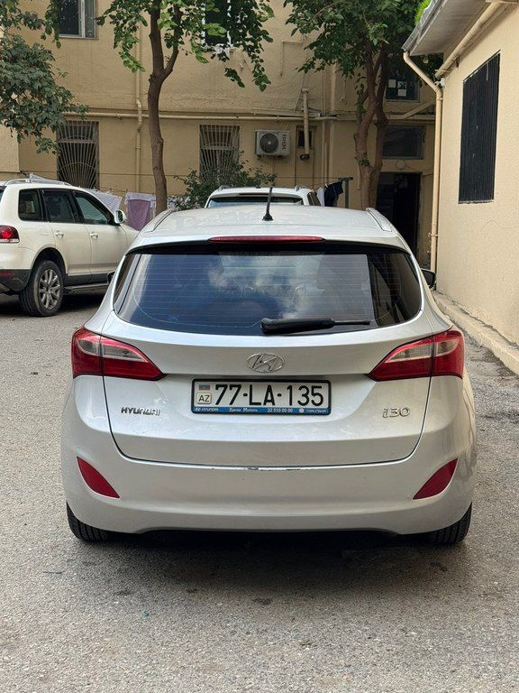 Hyundai i30, 1.6 L, 2013 il, 232 000 km 77-LA-135 — Avtomobillər, Bakı (4)