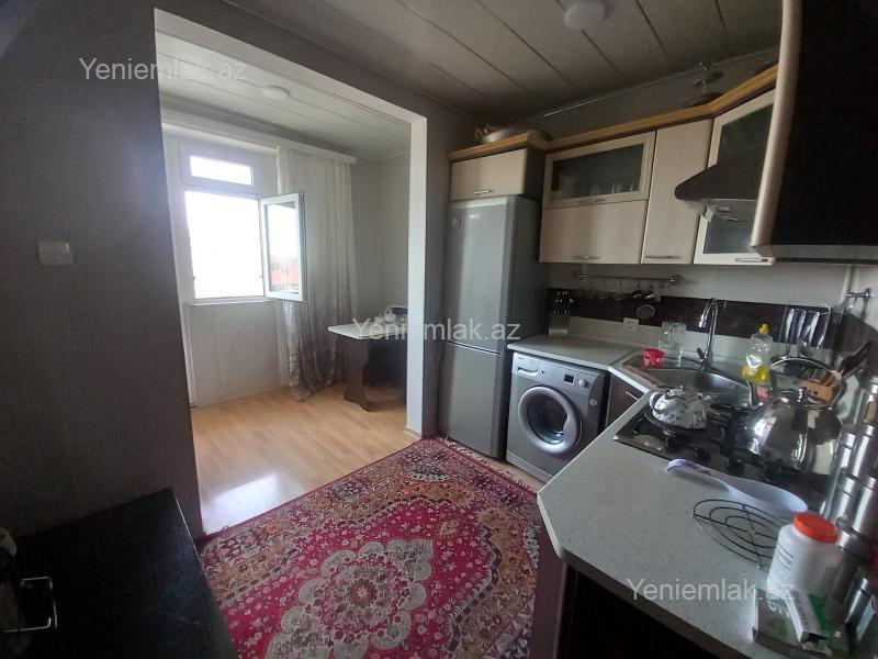 Satılır 2 otaqlı Bina evi menzil (Köhnə tikili), 58.7 m², 10-cu mikrorayon — Mənzil, Sumqayıt (3)
