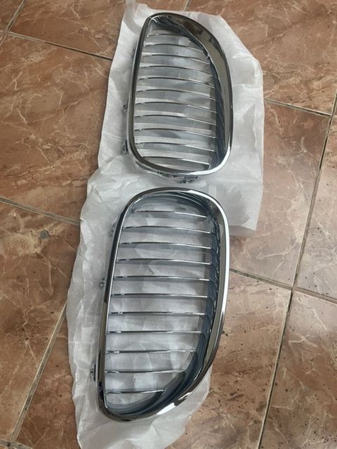 BMW e60 üçün yeni radiator barmaqlığı (Kidney Grill) – cüt - Rəng — Bakı