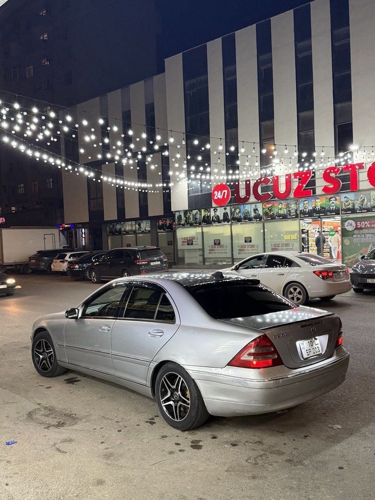 Mercedes C 200, 2.0 L, 2001 il, 245 450 km 10-SP-203 — Avtomobillər, Bakı (8)