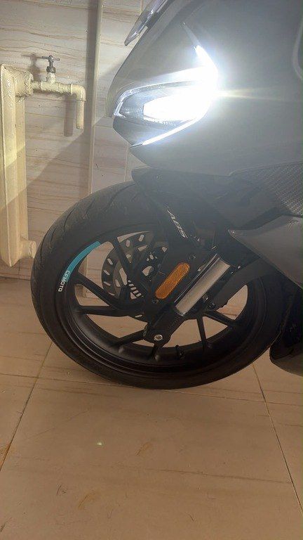 Cfmoto 300 SR-S, 300 sm3, 2023 il, 1 714 km — Motosikletlər, Bakı (2)